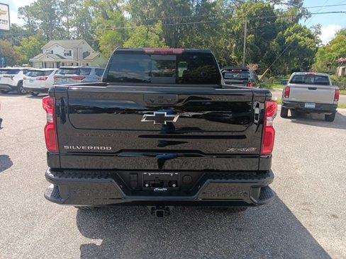 New 2026 Chevrolet Silverado 1500 ZR2 image 18