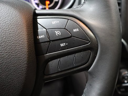 Used 2019 Jeep Cherokee Trailhawk w/ Comfort/Convenience Group image 40