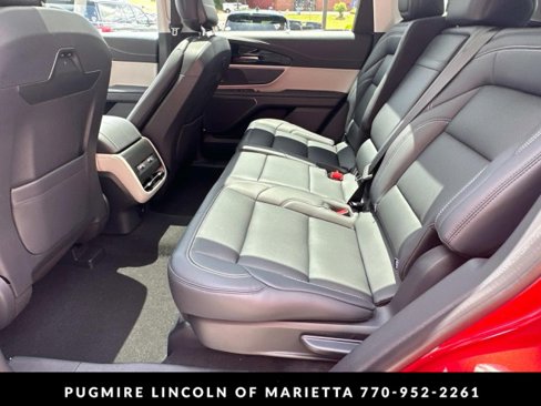New 2025 Lincoln Nautilus Premier w/ Equipment Group 102A image 21