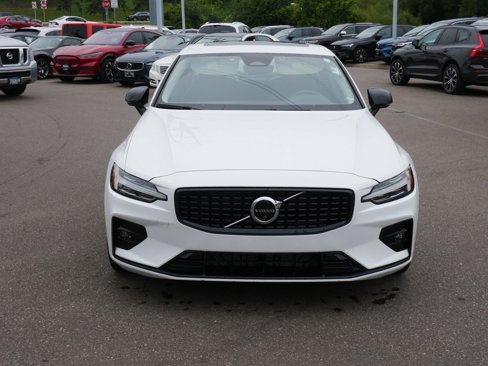 Certified 2024 Volvo S60 B5 Plus image 2