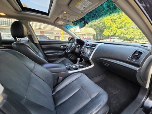 Used 2013 Nissan Altima 2.5 SL w/ Technology Pkg image 39