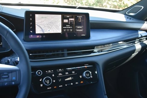 New 2026 INFINITI QX60 Luxe image 24