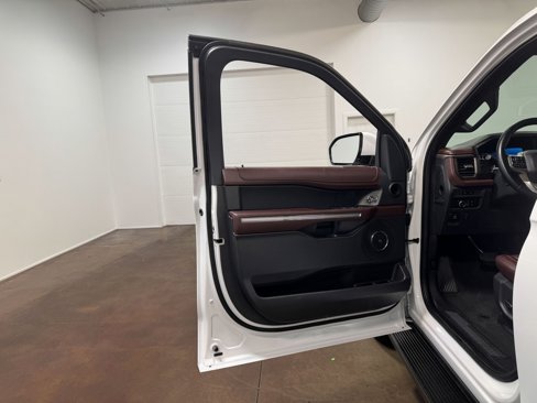 Used 2024 Ford Expedition Max Limited image 57