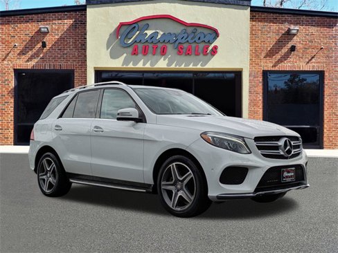 Used 2016 Mercedes-Benz GLE 400 4MATIC image 1