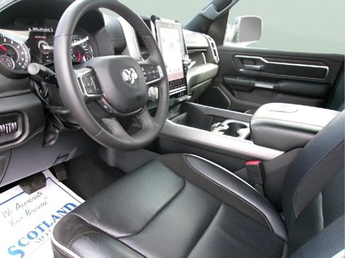 Used 2025 RAM 1500 Laramie w/ Sport Appearance Package image 12