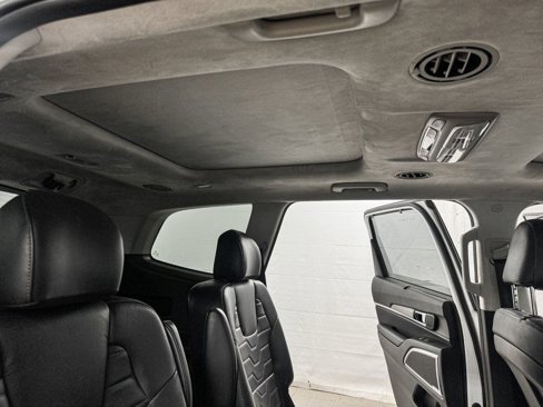 Used 2021 Kia Telluride SX w/ SX Prestige Package image 14