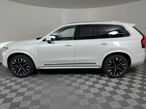 New 2026 Volvo XC90 B6 Plus w/ Protection Package Premier image 5
