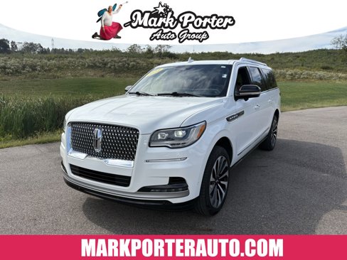 Used 2024 Lincoln Navigator L Reserve image 1