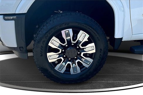 New 2026 GMC Sierra 2500 Denali image 13