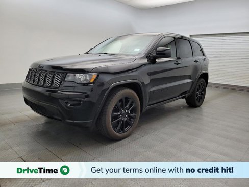 Used 2019 Jeep Grand Cherokee Altitude image 1