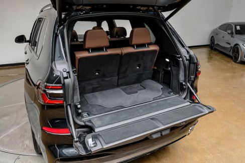 Used 2024 BMW X7 xDrive40i w/ M Sport Package image 63