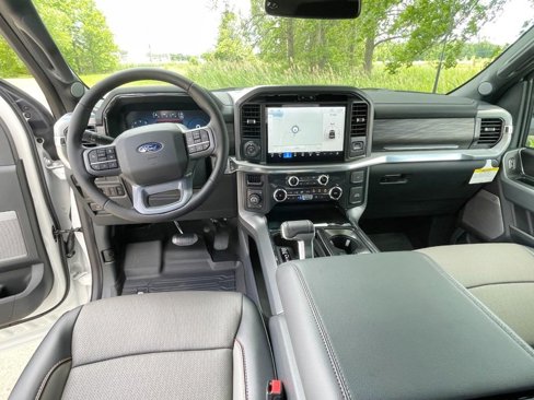 New 2025 Ford F150 Lariat image 20
