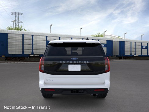 New 2025 Ford Expedition Active image 5