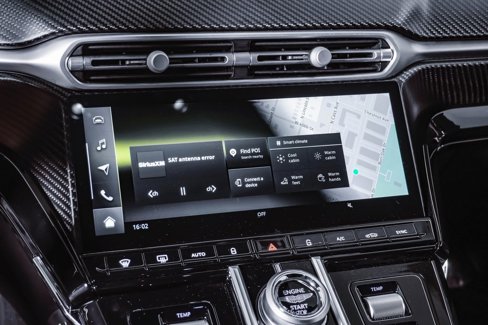 New 2025 Aston Martin V8 Vantage Coupe image 26