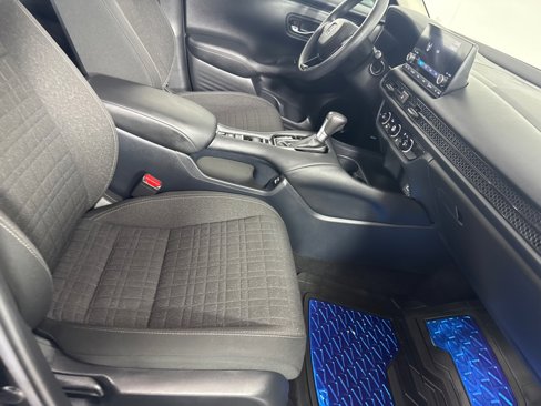 Used 2023 Honda HR-V LX image 27