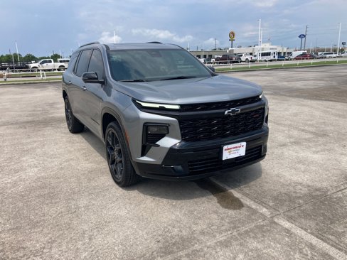 New 2026 Chevrolet Traverse RS w/ LPO, Floor Liner Package image 6