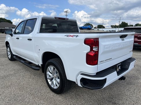 New 2026 Chevrolet Silverado 1500 Custom image 3