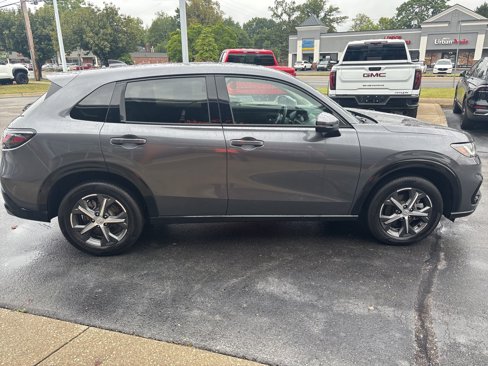 Used 2025 Honda HR-V EX-L image 11