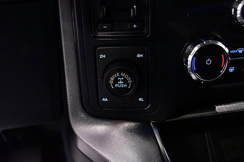 Used 2024 Ford F150 Platinum w/ Equipment Group 702A High image 31