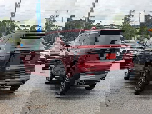 New 2026 Chevrolet Traverse LT w/ Enhanced Driving Package image 6