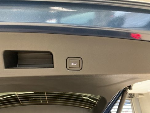 New 2026 Chevrolet Traverse LT w/ Driver Confidence Package image 8