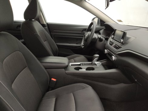 Used 2024 Nissan Altima 2.5 S image 21