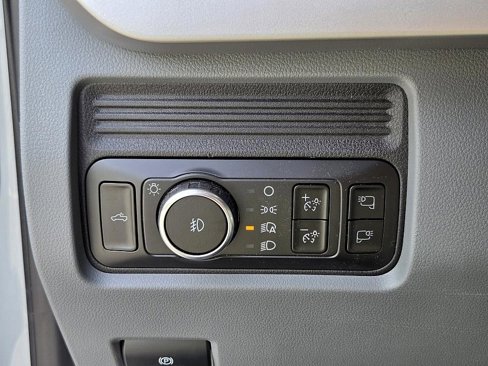 New 2025 Ford F250 XLT w/ FX4 Off-Road Package image 28