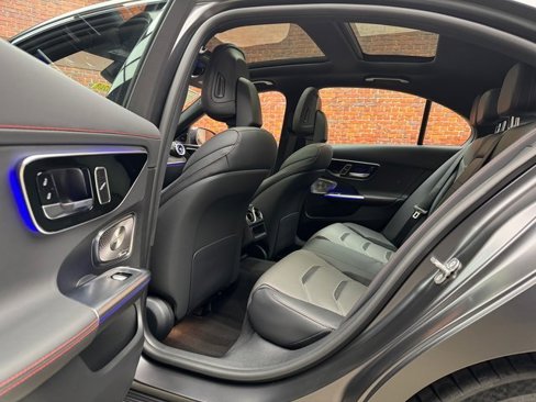 New 2025 Mercedes-Benz C 63 AMG S image 23