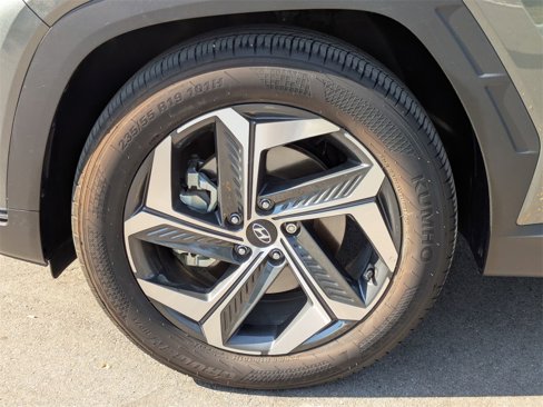 Used 2023 Hyundai Tucson Limited image 10