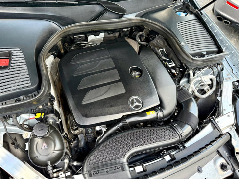 Used 2022 Mercedes-Benz GLC 300 image 6