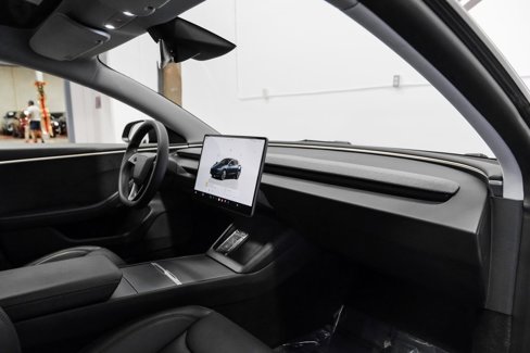 Used 2025 Tesla Model 3 Long Range image 20