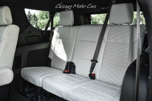 Used 2025 Cadillac Escalade ESV Sport Platinum w/ LPO, Floor Liner Package image 32