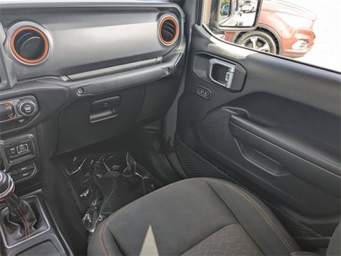 Used 2022 Jeep Gladiator Mojave w/ LED Lighting Group image 19