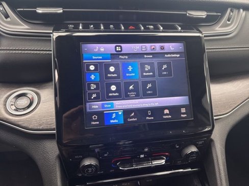 Used 2022 Jeep Grand Cherokee L Limited image 21