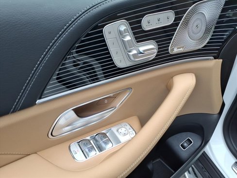 New 2026 Mercedes-Benz GLE 580 4MATIC image 12