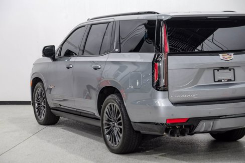 Used 2023 Cadillac Escalade V image 14