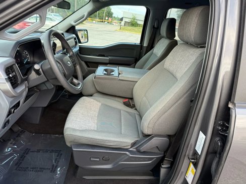 Used 2023 Ford F150 XLT image 14