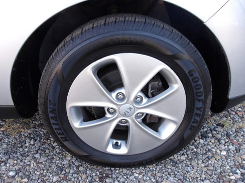 Used 2016 Kia Soul image 29
