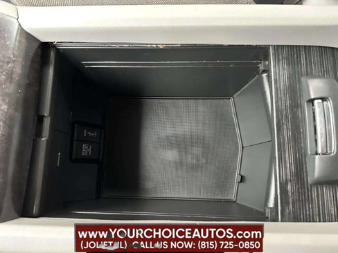 Used 2017 Honda Pilot EX image 42