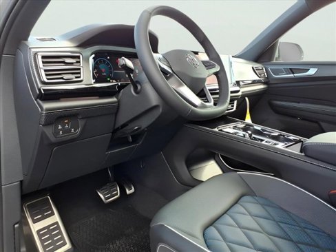 New 2026 Volkswagen Atlas Cross Sport SEL Premium R-Line image 15