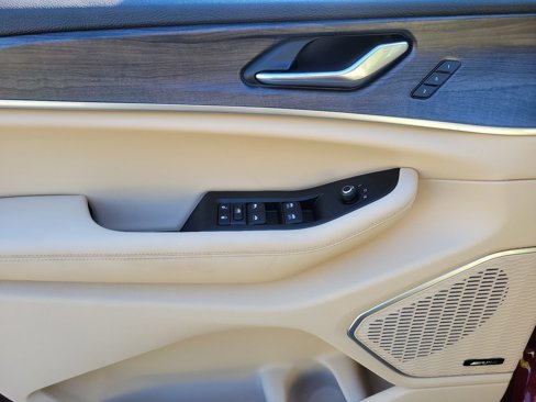New 2025 Jeep Grand Cherokee L Limited w/ Luxury Tech Group II image 7