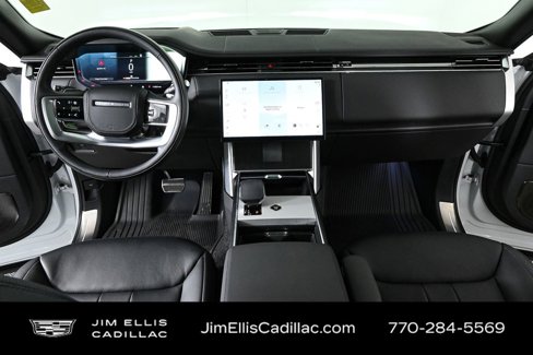 Used 2025 Land Rover Range Rover Long Wheelbase Autobiography image 11