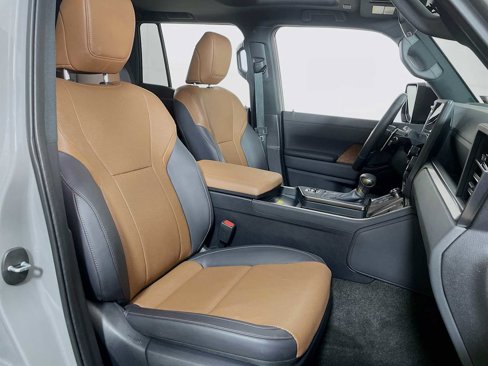Used 2024 Lexus GX 550 image 27