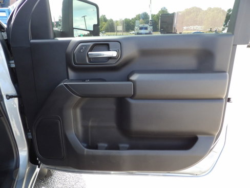 Used 2025 Chevrolet Silverado 2500 W/T image 30