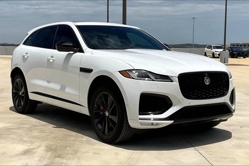 New 2026 Jaguar F-PACE R-Dynamic S image 2