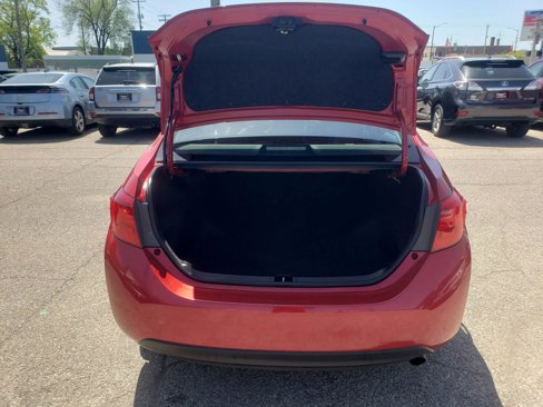 Used 2018 Toyota Corolla SE image 11