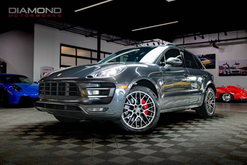 Used 2018 Porsche Macan Turbo image 8