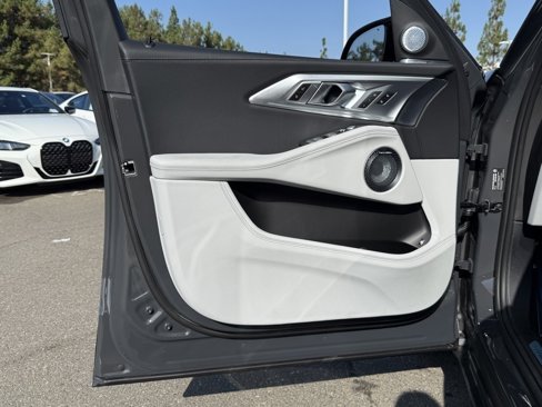 New 2026 BMW XM Label Red image 17