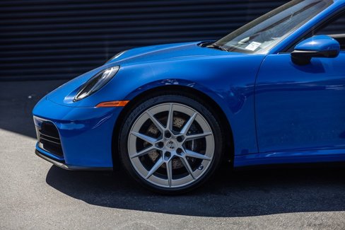 Certified 2025 Porsche 911 Carrera T image 12