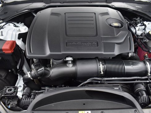 Used 2024 Jaguar XF R-Dynamic SE image 24